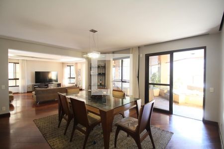Sala de Jantar de apartamento à venda com 4 quartos, 243m² em Jardim Vitória Régia, São Paulo
