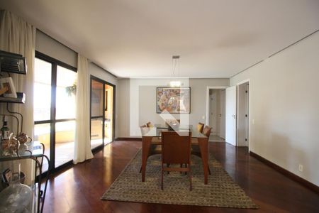 Sala de Jantar de apartamento à venda com 4 quartos, 243m² em Jardim Vitória Régia, São Paulo