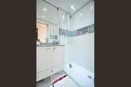Apartamento à venda com 65m², 3 quartos e 1 vagabanheiro suíte