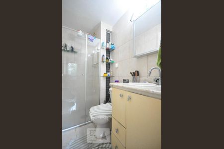 banheiro de apartamento para alugar com 2 quartos, 59m² em Jardim Parque Morumbi, São Paulo