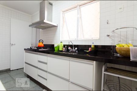 Apartamento à venda com 108m², 3 quartos e 2 vagasCozinha