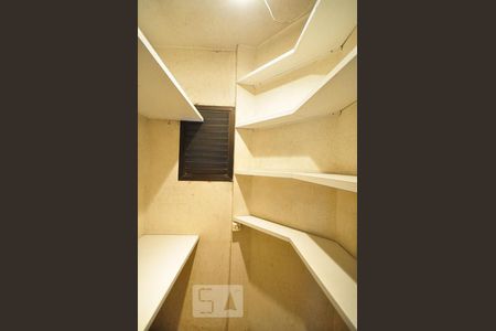 Apartamento à venda com 236m², 4 quartos e 4 vagasdepósito