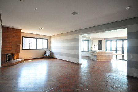 sala de apartamento para alugar com 4 quartos, 236m² em Vila Suzana, São Paulo