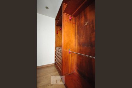 Apartamento à venda com 236m², 4 quartos e 4 vagasarmário da suíte 3