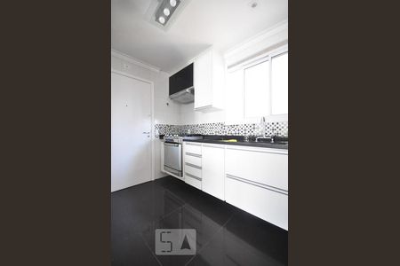 Apartamento para alugar com 87m², 2 quartos e 2 vagascozinha