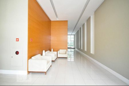 Apartamento para alugar com 87m², 2 quartos e 2 vagashall social