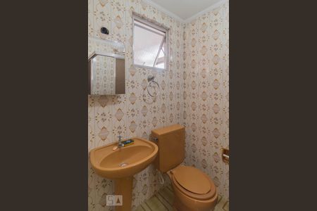 Banheiro de apartamento à venda com 2 quartos, 65m² em Vila Galvão, Guarulhos