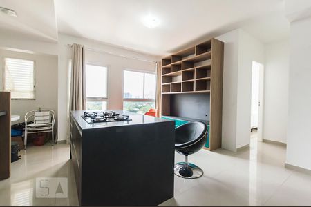 Sala de apartamento à venda com 1 quarto, 43m² em Empresarial 18 do Forte, Barueri