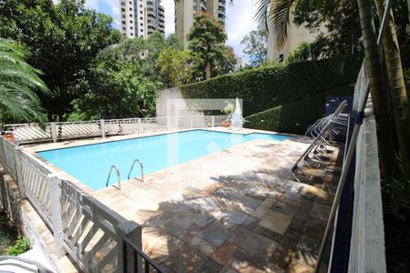 Apartamento para alugar com 110m², 3 quartos e 2 vagasÁrea comum - Piscina