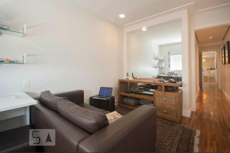 Apartamento para alugar com 178m², 4 quartos e 3 vagas Apartamento para alugar com 178m², 4 quartos e 3 vagasSuíte 02