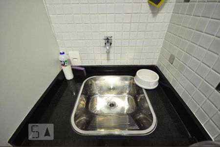 Apartamento para alugar com 70m², 1 quarto e 1 vagaárea de serviço