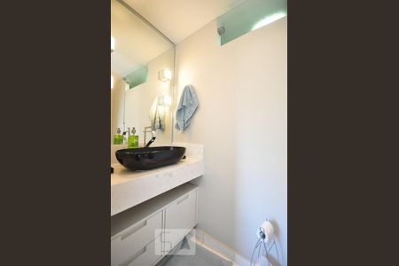 Apartamento para alugar com 70m², 1 quarto e 1 vagabanheiro suíte