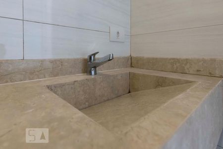 Banheiro (Torneira) de apartamento à venda com 1 quarto, 39m² em Cambuci, São Paulo