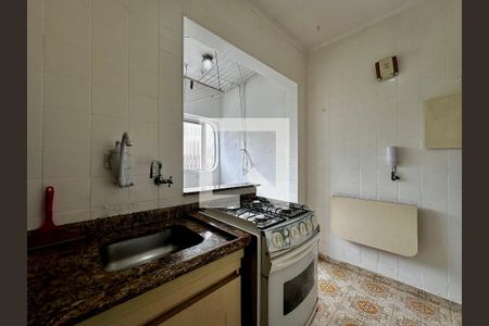 Apartamento à venda com 68m², 2 quartos e 1 vagaCozinha 