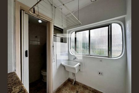 Apartamento à venda com 68m², 2 quartos e 1 vagaÁrea de Serviço