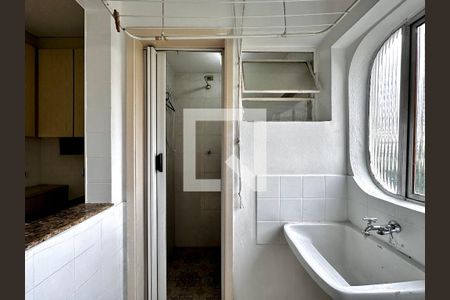 Apartamento à venda com 68m², 2 quartos e 1 vagaÁrea de Serviço