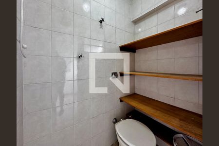 Apartamento à venda com 68m², 2 quartos e 1 vagaBanheiro de Serviço