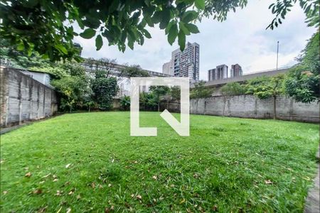 Apartamento à venda com 68m², 2 quartos e 1 vagaÁrea comum