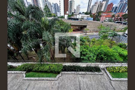Apartamento à venda com 68m², 2 quartos e 1 vagaVista