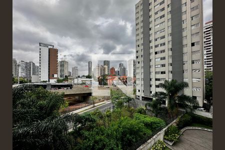 Vista de apartamento para alugar com 2 quartos, 68m² em Vila Cordeiro, São Paulo