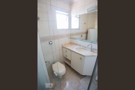 Apartamento à venda com 62m², 2 quartos e 2 vagas Apartamento à venda com 62m², 2 quartos e 2 vagasBanheiro