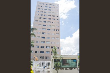 Apartamento à venda com 62m², 2 quartos e 2 vagas Apartamento à venda com 62m², 2 quartos e 2 vagasFachada