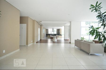 Apartamento à venda com 74m², 3 quartos e 2 vagasHall social