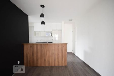 Sala de apartamento para alugar com 3 quartos, 74m² em Vila Andrade, São Paulo