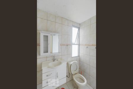 Banheiro de apartamento à venda com 3 quartos, 68m² em Picanço, Guarulhos