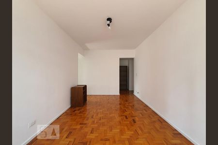 Apartamento à venda com 80m², 2 quartos e 1 vagaSala