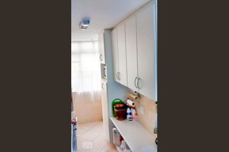 cozinha de apartamento à venda com 3 quartos, 77m² em Conjunto Residencial Parque Bandeirantes, Campinas
