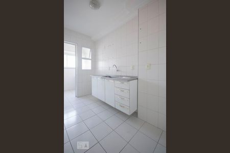 Cozinha de apartamento à venda com 2 quartos, 57m² em Vila Guarani (z Sul), São Paulo