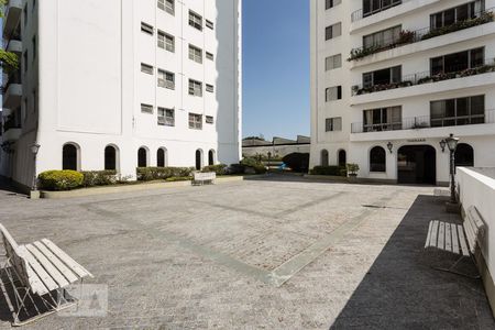 Apartamento para alugar com 52m², 1 quarto e 1 vaga Apartamento para alugar com 52m², 1 quarto e 1 vagaFachada