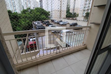 Varanda Sala de apartamento à venda com 3 quartos, 67m² em Vila Andrade, São Paulo