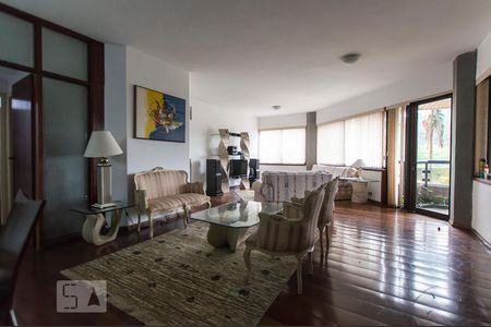 Sala de apartamento à venda com 4 quartos, 207m² em Empresarial 18 do Forte, Barueri