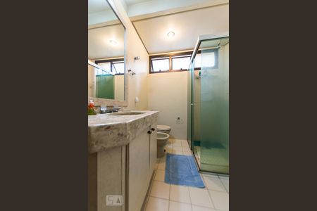 Banheiro da suíte de apartamento à venda com 4 quartos, 207m² em Empresarial 18 do Forte, Barueri