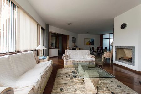 Sala de apartamento à venda com 4 quartos, 207m² em Empresarial 18 do Forte, Barueri