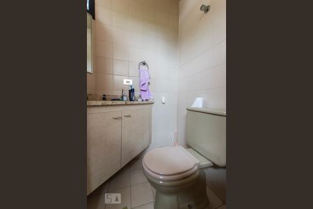 Apartamento à venda com 207m², 4 quartos e 3 vagasBanheiro de serviço