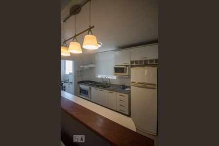Cozinha de apartamento à venda com 2 quartos, 69m² em Santo Amaro, São Paulo
