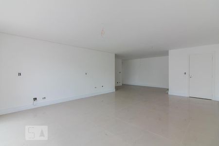 Apartamento para alugar com 202m², 4 quartos e 2 vagasSala