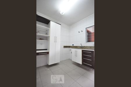 Apartamento à venda com 136m², 4 quartos e 4 vagascozinha
