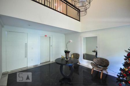 Apartamento à venda com 136m², 4 quartos e 4 vagashall social