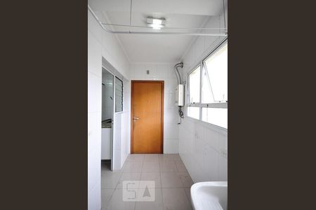 Apartamento à venda com 136m², 4 quartos e 4 vagasárea de serviço