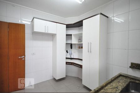 Apartamento à venda com 136m², 4 quartos e 4 vagascozinha