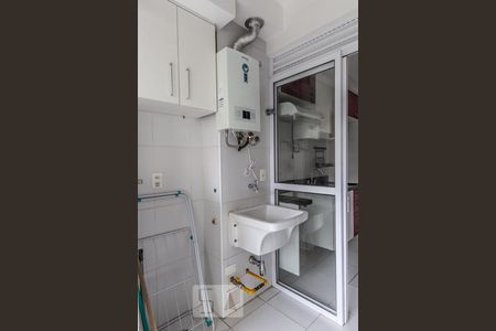 Apartamento para alugar com 60m², 2 quartos e 1 vaga Apartamento para alugar com 60m², 2 quartos e 1 vagaÁRea de serviço