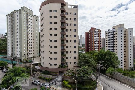 Sala (vista) de apartamento para alugar com 2 quartos, 60m² em Vila Andrade, São Paulo