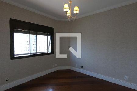 Apartamento à venda com 213m², 3 quartos e 3 vagas Apartamento à venda com 213m², 3 quartos e 3 vagasSuíte