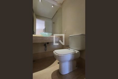 Apartamento à venda com 213m², 3 quartos e 3 vagas Apartamento à venda com 213m², 3 quartos e 3 vagasLavabo