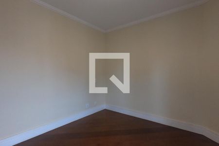 Apartamento à venda com 213m², 3 quartos e 3 vagas Apartamento à venda com 213m², 3 quartos e 3 vagasSuíte 2