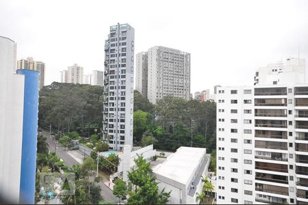 vista de apartamento à venda com 4 quartos, 168m² em Vila Suzana, São Paulo